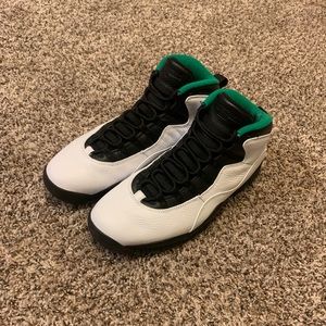Air Jordan Retro 10 “Seattle”